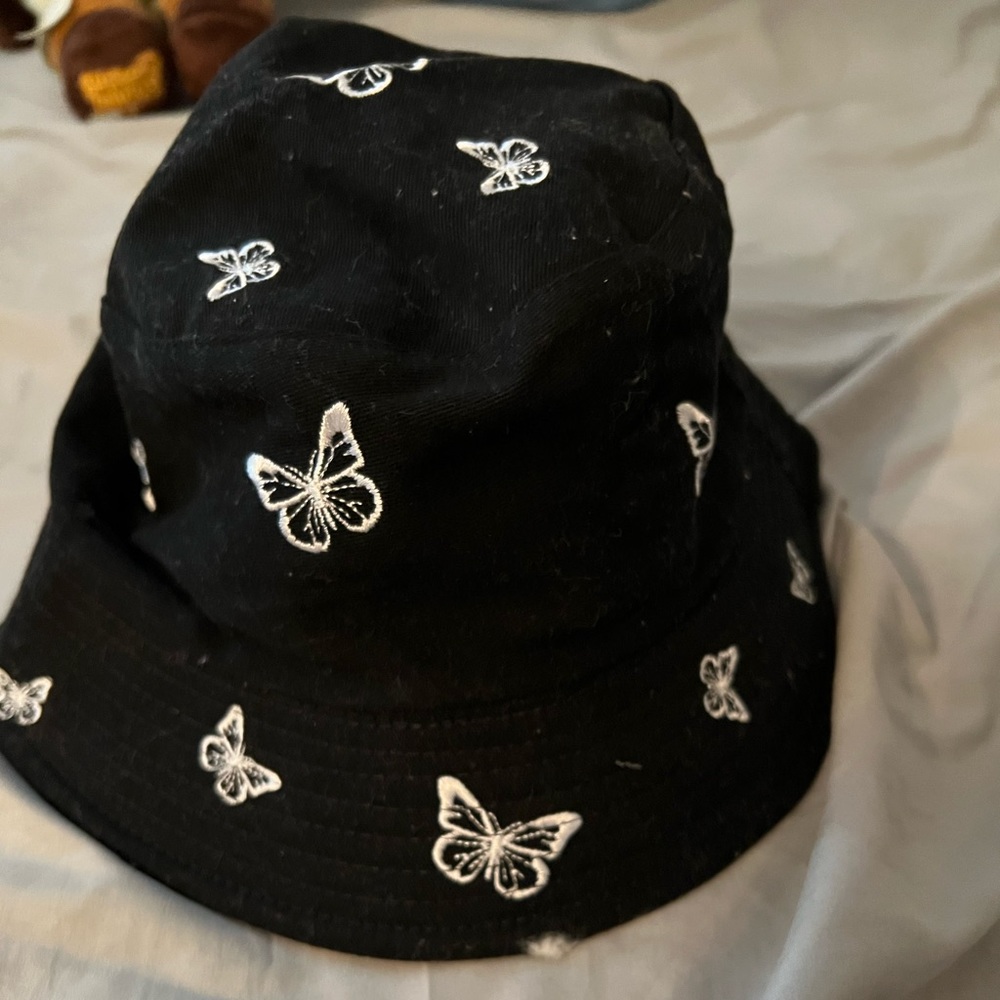 Bucket Hat
